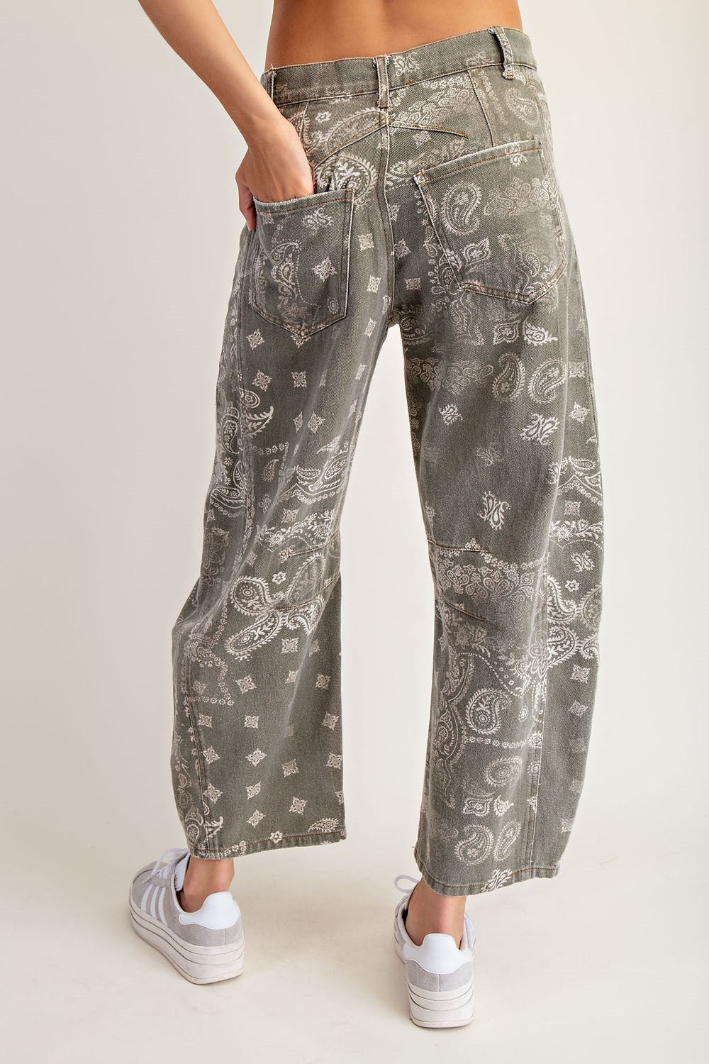 Mineral Washed Paisley Printed Barrel Jeans