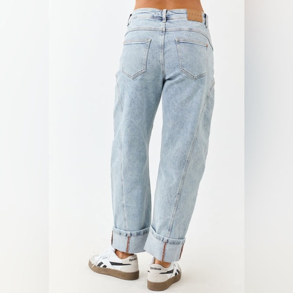 High Rise Barrel Jean