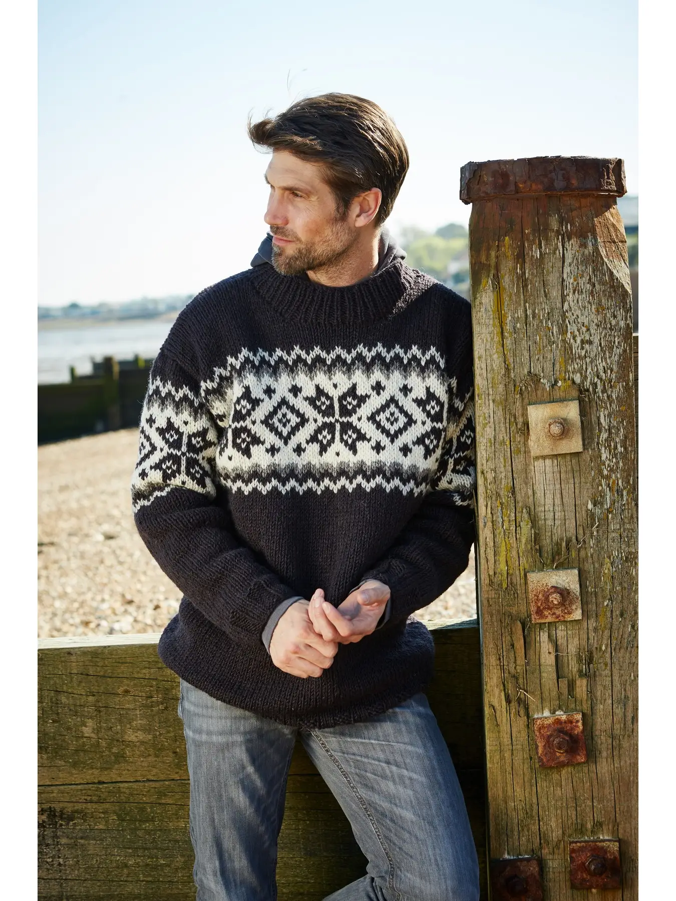 Men's Yukon Snowflake Fair Isle Wool Sweater