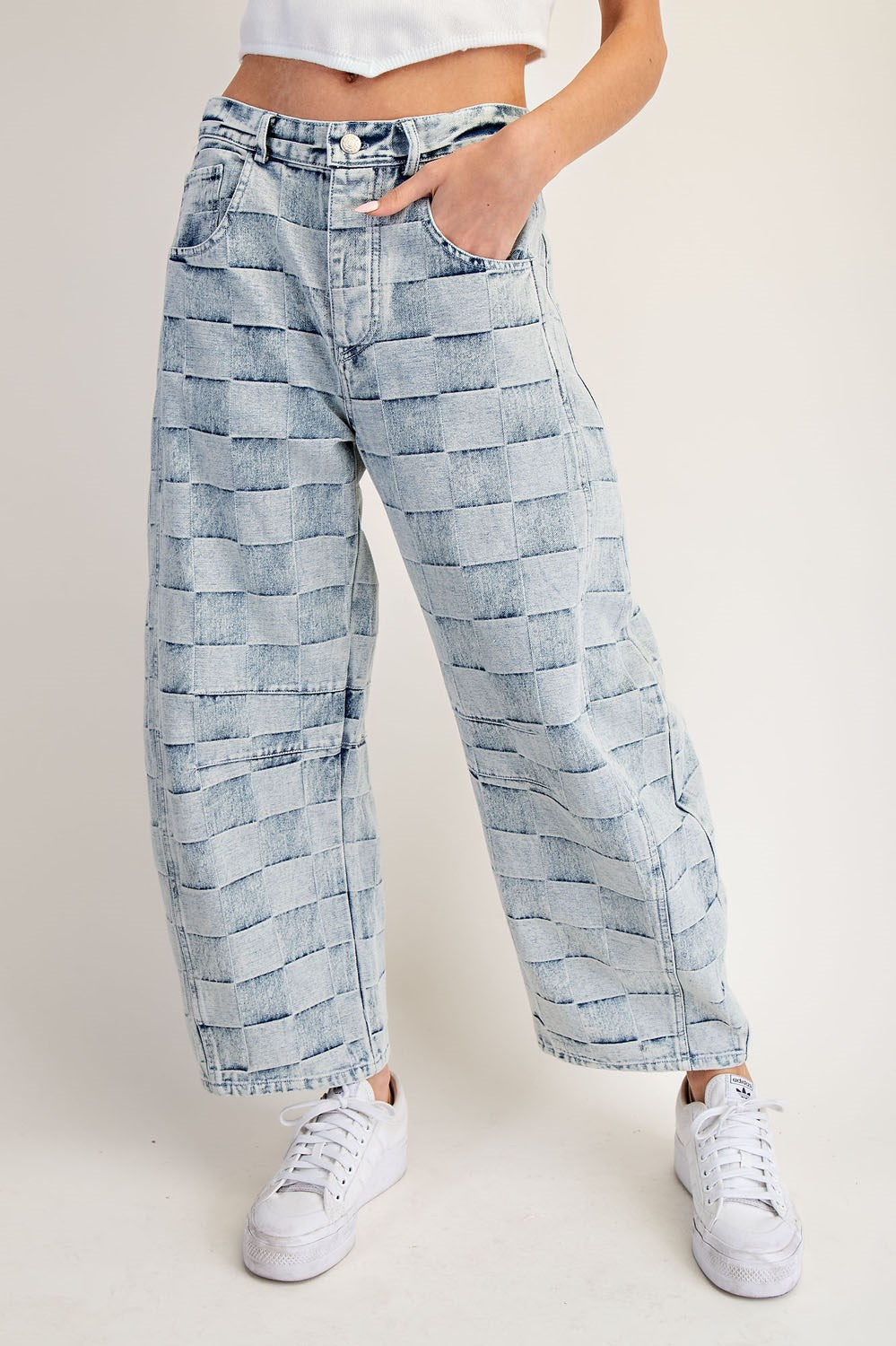 Mineral Washed Checker Barrel Jeans