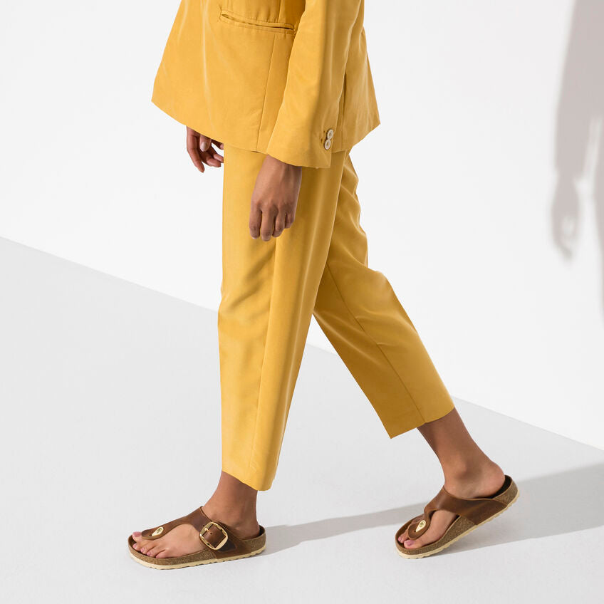 Gizeh Big Buckle Oiled Leather Sandal