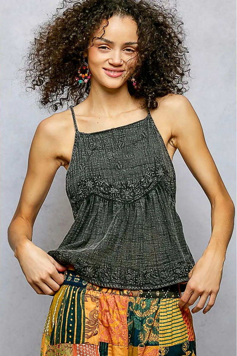 Sleeveless Floral Embroidered Top