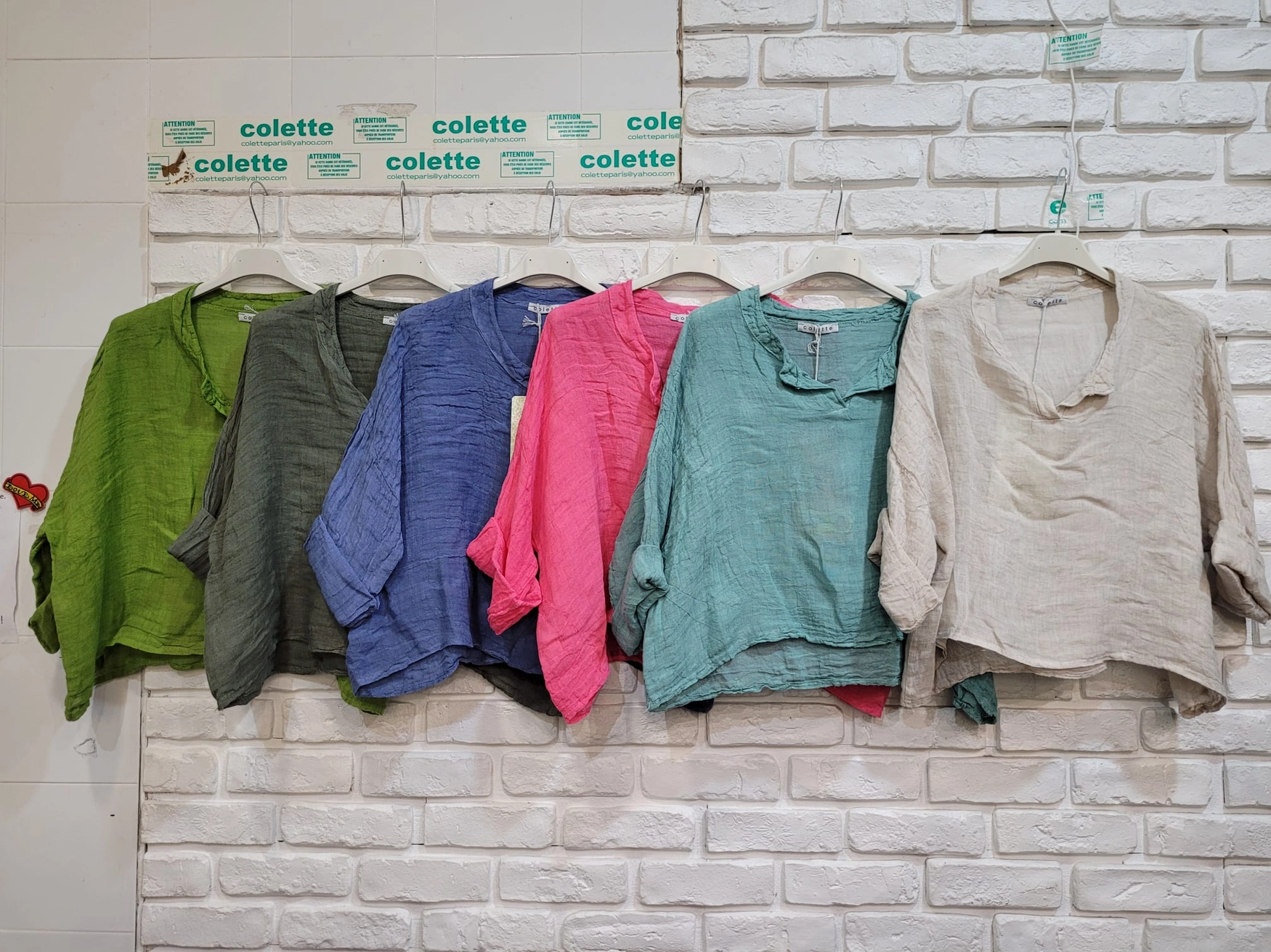 Linen V-Notch Rolled Sleeve Top