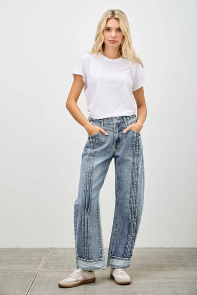 Pleats Barrel Jeans