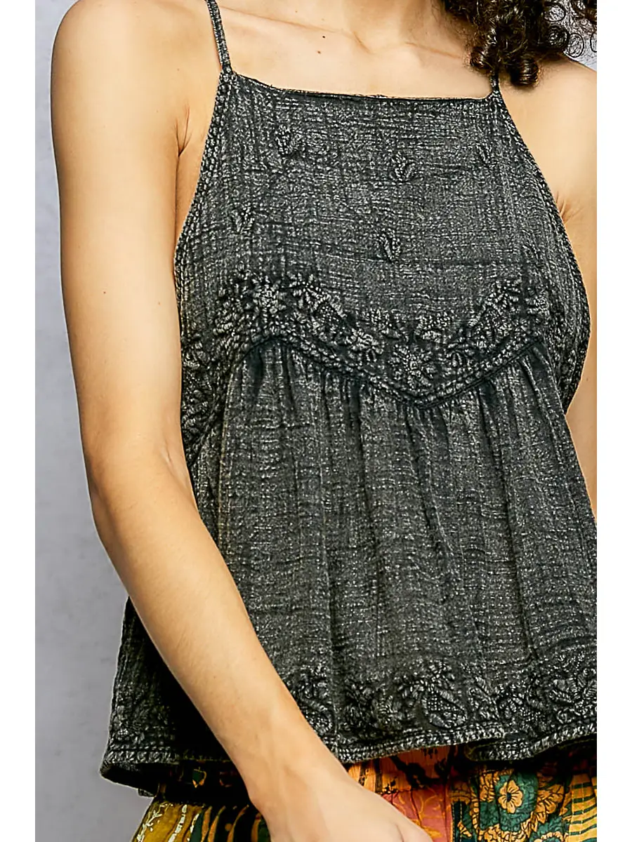 Sleeveless Floral Embroidered Top