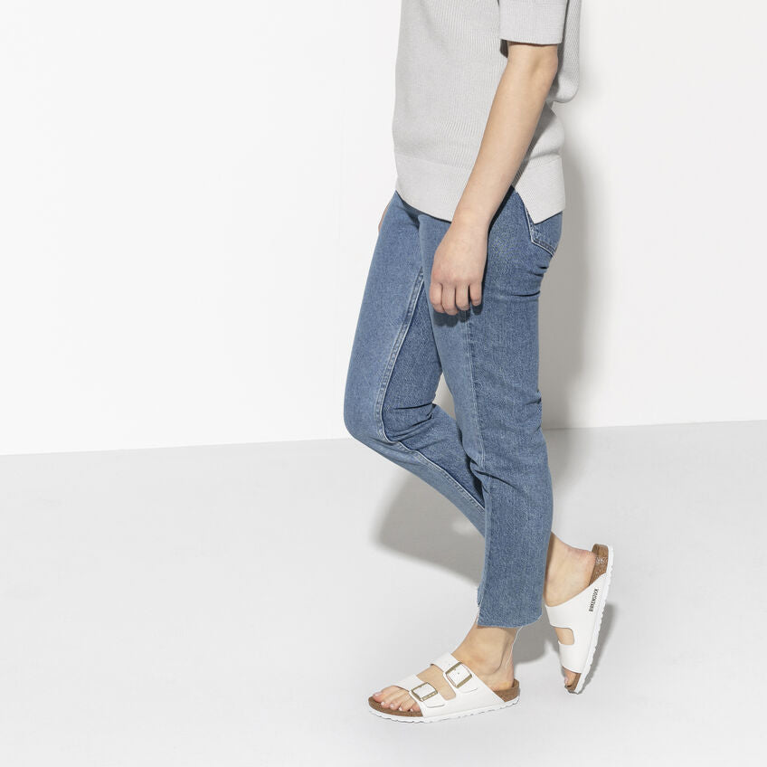 Arizona Birko-Flor Patent Sandals