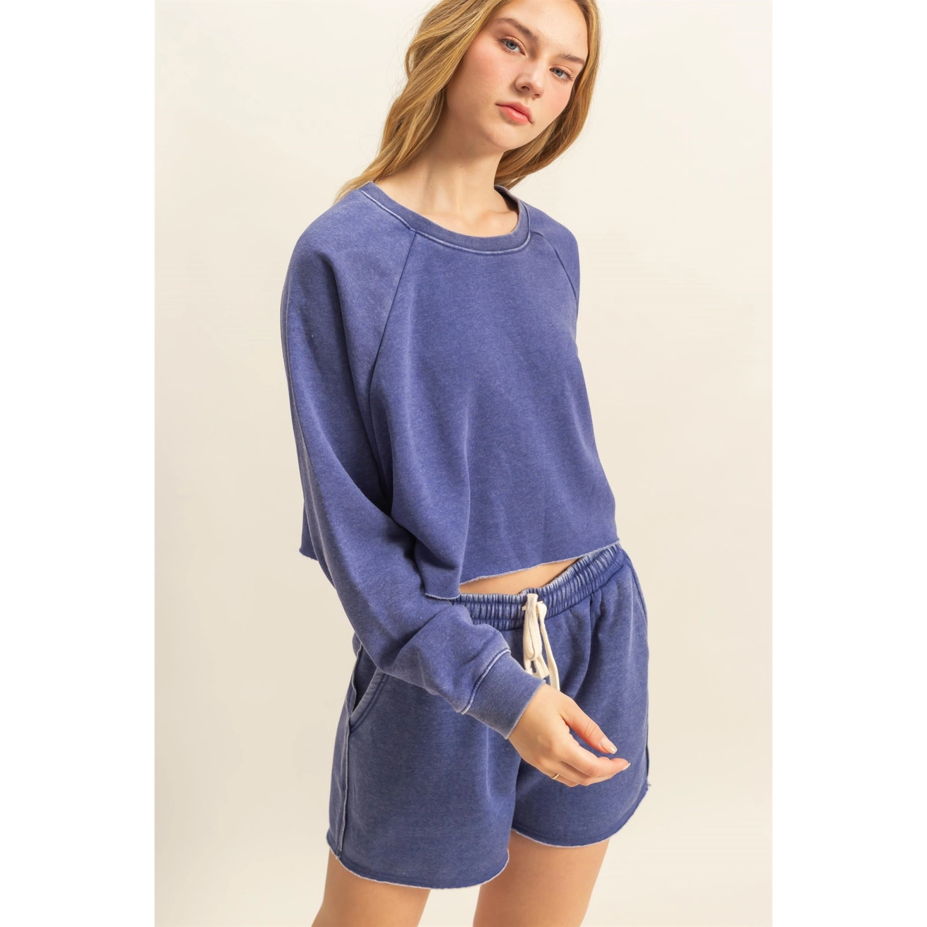 Mineral Wash Sweatshirt With Raw Hem