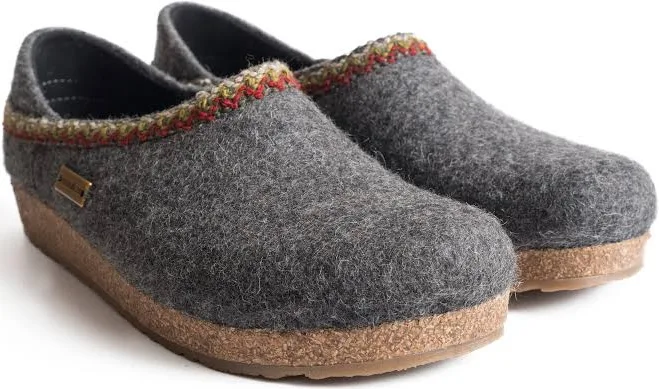 Zig Zag Grizzly Clog