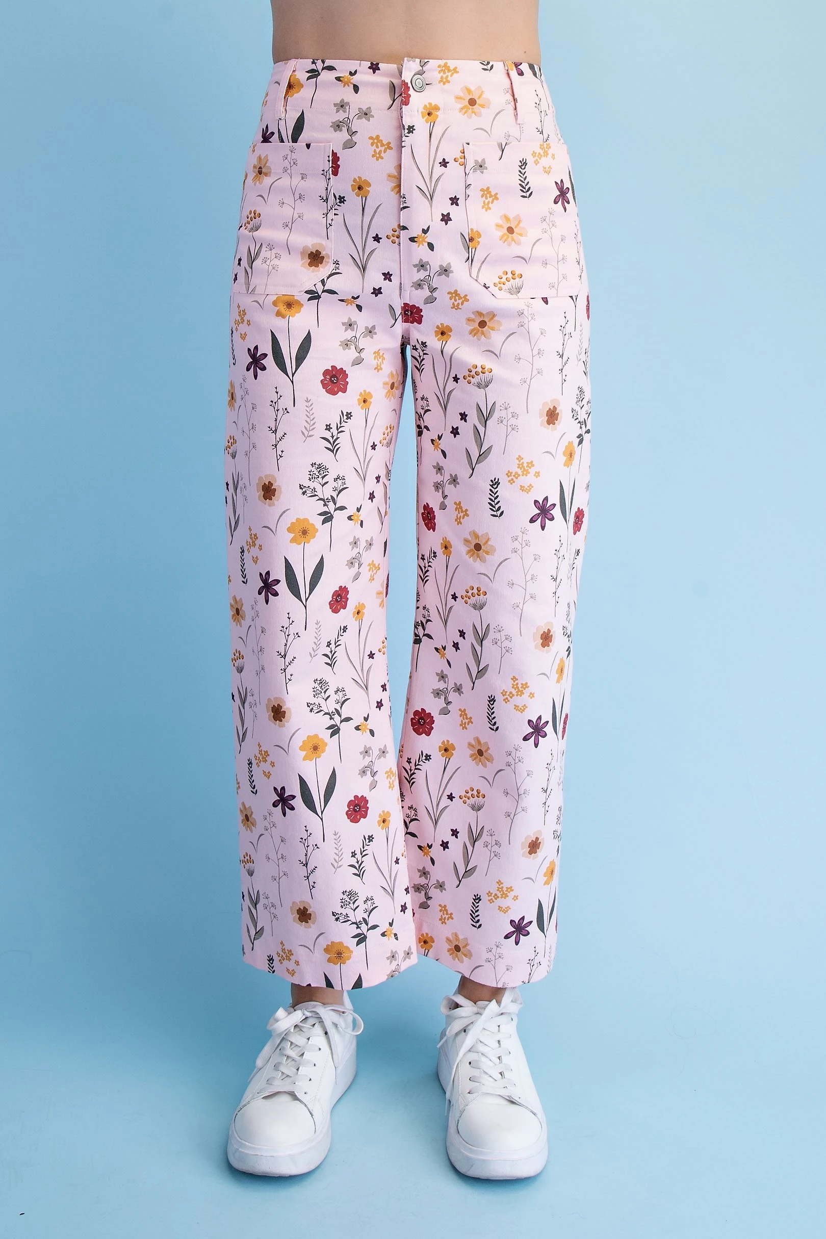 Floral Printed Barrel Leg Pants