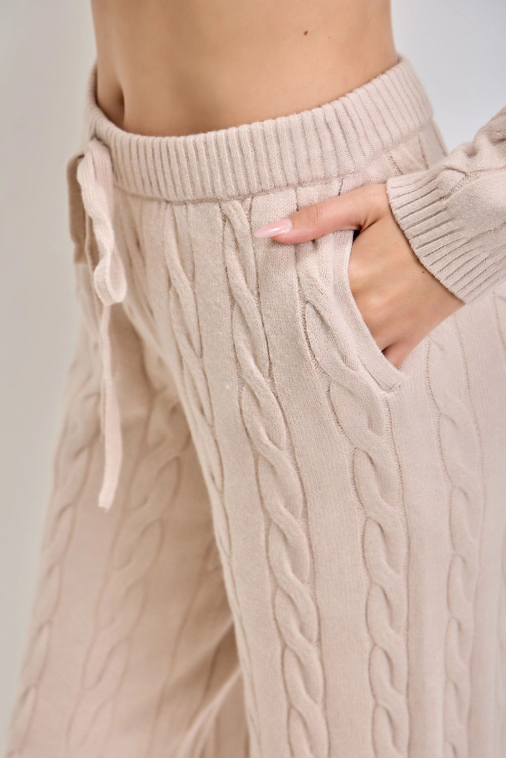 Cable Knit Drawstring Pants